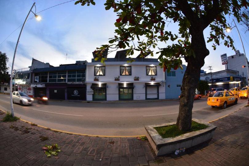 La Maja Suites Villahermosa Zewnętrze zdjęcie